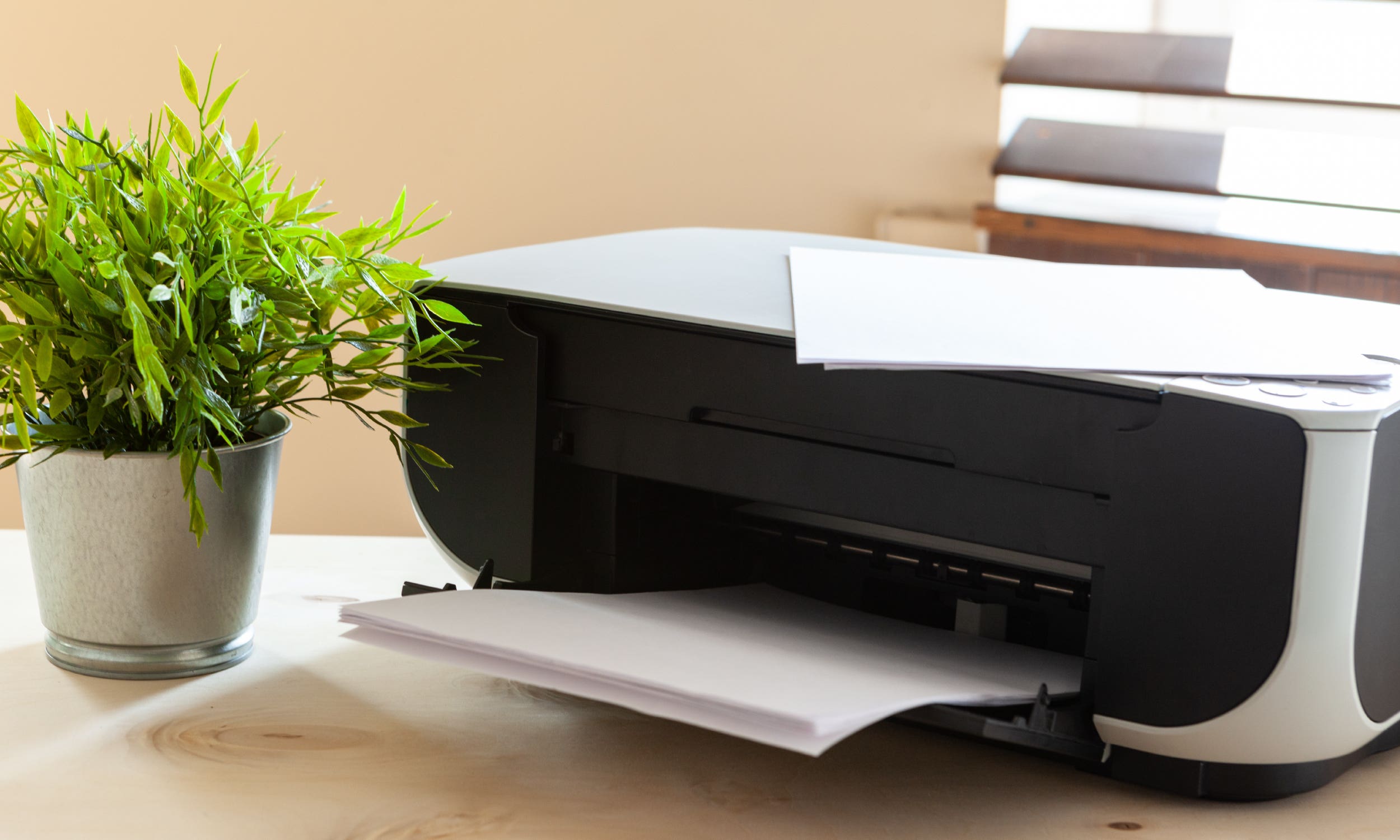 printer with blank papers