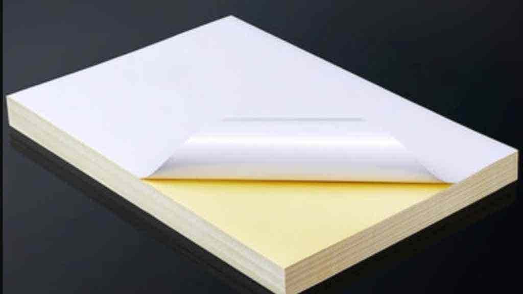 Photo of a ream of sticker paper 