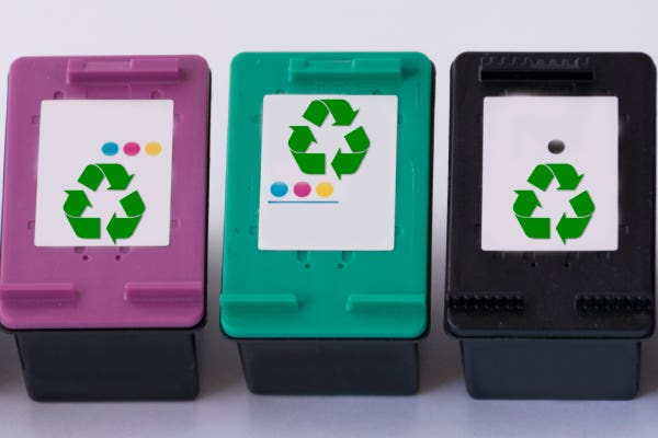 ink cartridge with recycle symbol