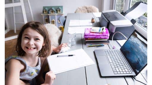 girl_doing_her_homework